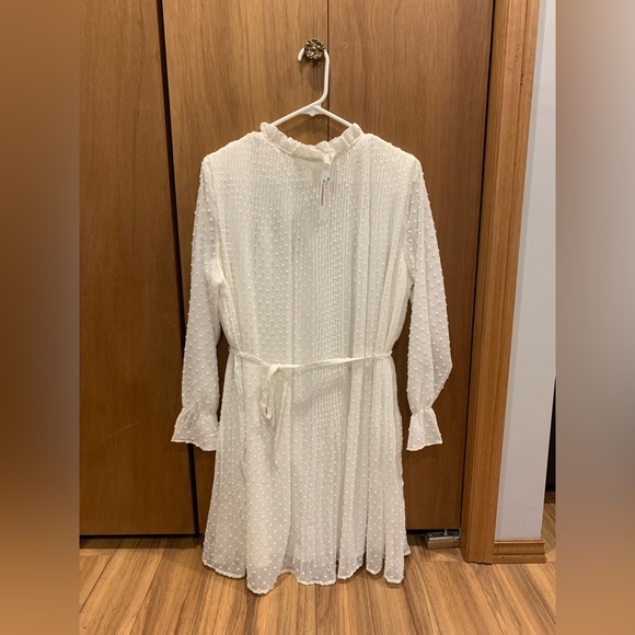 High-neck dress - Picture 1 of 3